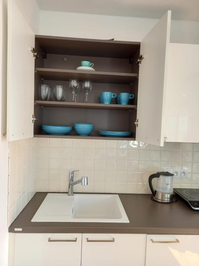Cool Studio Apartment Prague Exterior photo